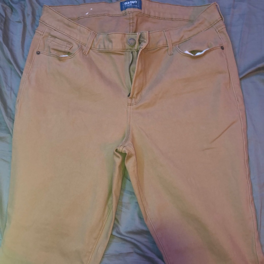 Old navy rockstar jeans